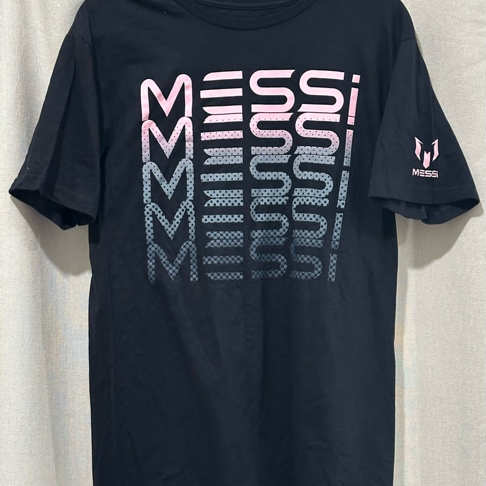Messi Men’s Medium T-shirt